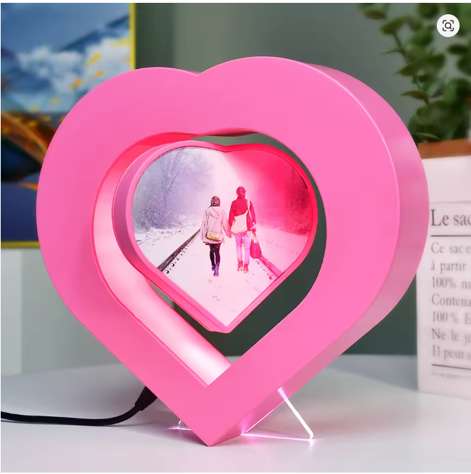 Everlast Floating Heart Photo Frame