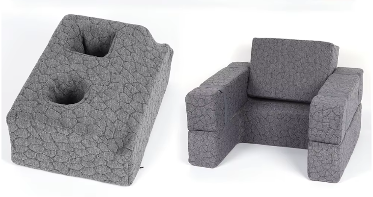 The Cozy Gamer Desk & Rest